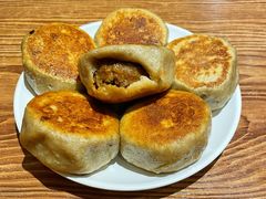 -清真吴记门钉肉饼·喜多利