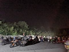-鬼笑石后山停车场