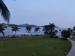 -JW万豪厨房餐厅·滨海草坪烧烤·海鲜·海景(三亚绿发山海天JW万豪酒店)