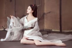 -盘子女人坊古装写真摄影(厦门总店)