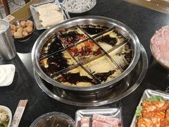 -邓莽子老火锅(中兴路总店)