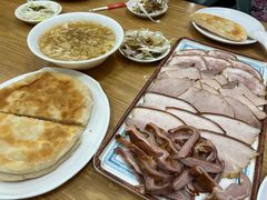 -李连贵熏肉大饼(沈阳站店)