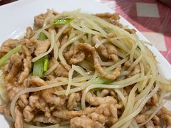 -洪霞餐馆