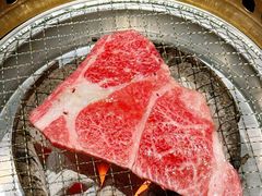 -山川小町·极番烧肉(新地假日广场店)