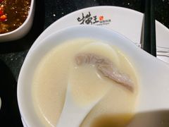 -捞王猪肚鸡火锅(昆山店)