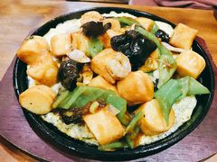 铁板蛋豆腐-老东镇啤酒屋海鲜加工·蒸汽海鲜·海鲜烧烤(台东店)