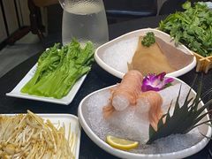 -渝里重庆火锅(航天城店)