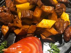 杏鲍菇炒牛仔粒-达叔香味海鲜(海棠68环球美食街店)