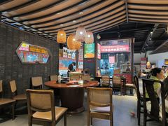 -魏铭鱼头捞饭(晋阳路店)