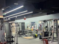 -VLines耀能运动24小时·月付制健身(京广桥店)
