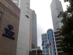 -上海华侨大厦