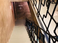 -臻鲜燕海鲜融合餐厅(金陵style店)