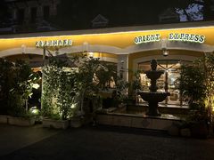 -火车头法国西餐厅