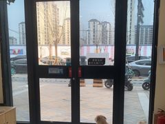 -美联众合动物医院·内科·皮肤科·外科(古城分院)