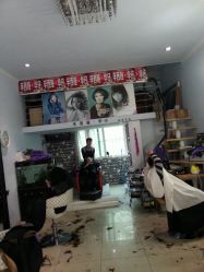 android_upload_pic-辛西娅华仔美发机构