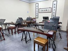 -秦汉胡同书法国画古筝围棋书院(漕宝日月光分馆)