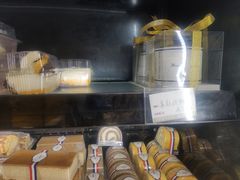 -苹果花园(龙漕路店)
