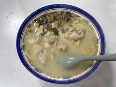 招牌黄鱼面-明呈黄鱼面馆(斜土路店)
