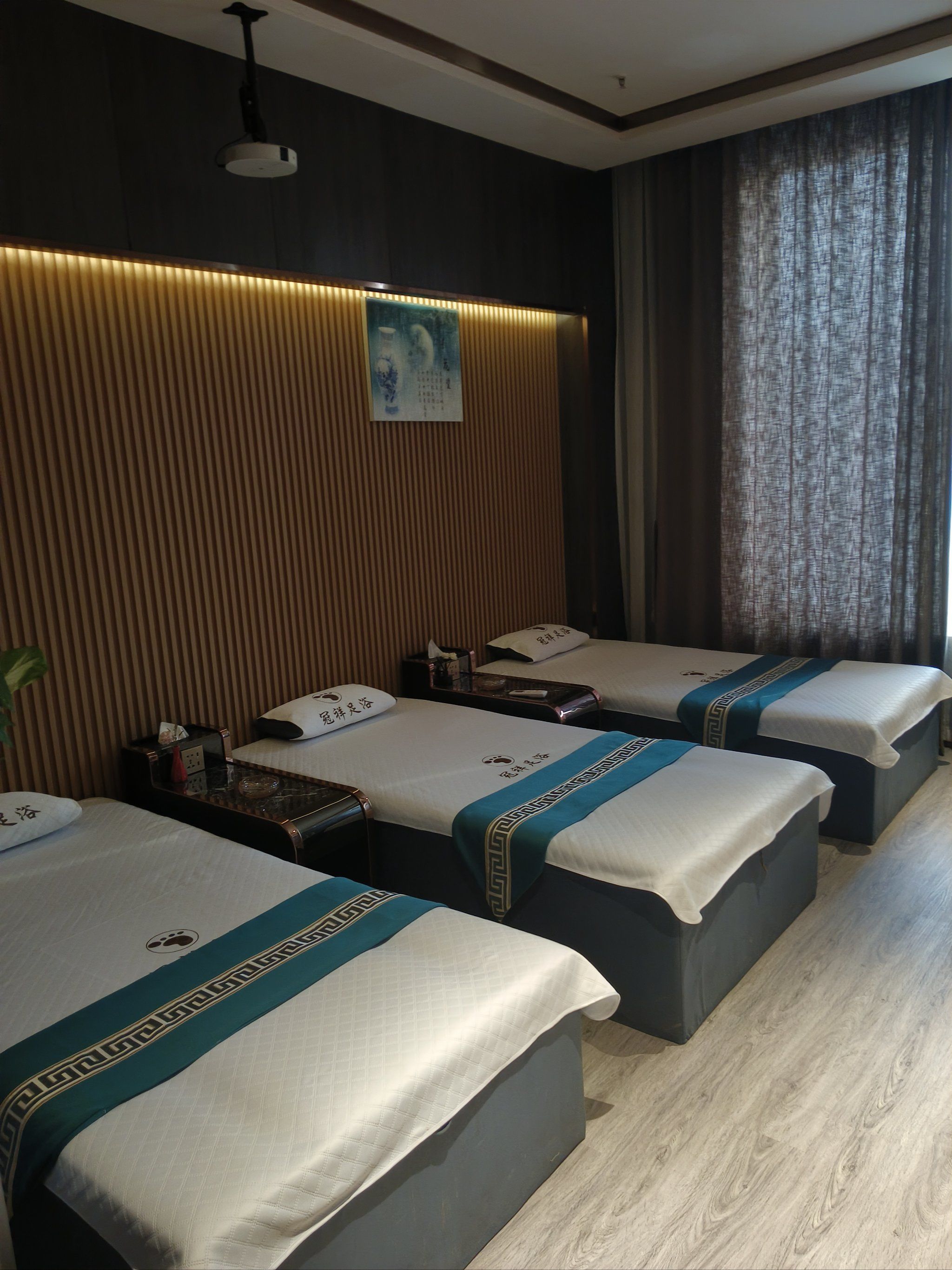 冠祥足浴店的服务真的是一流的!