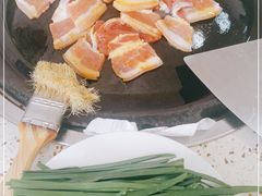 -苗家特色土烙锅·老字号