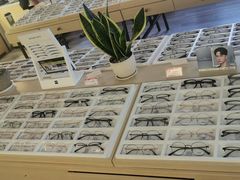 -康利眼镜·蔡司战略合作店(龙泉书房店)