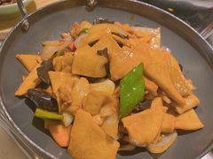 -小菜园新徽菜(芜湖镜湖苏宁店)