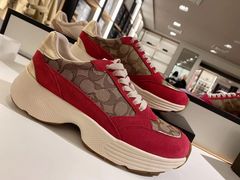 -COACH蔻驰(赛特奥特莱斯店)