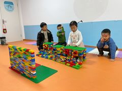 -哈奋儿童科技营乐高托班机器人(闲林校区)