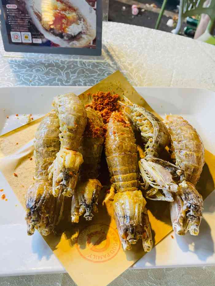 海鲜e族(马王堆店)-"050505被同事安利三千遍的海鲜大排档.