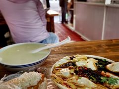 -云南大锅豆浆店