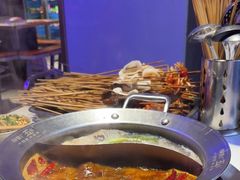 -钢管厂五区小郡肝串串香(奥克斯广场锦城万达店)
