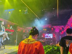 -喜鹊音乐酒馆(西街店)