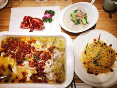 -江湖情酸菜鱼(万菱汇店)