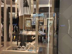 -BURBERRY(上海港汇恒隆广场店)