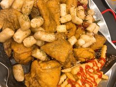-博姆炸鸡精品餐厅(常发广场店)