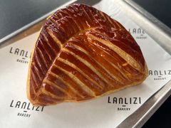 -LANLIZI BAKERY(COSMO店)