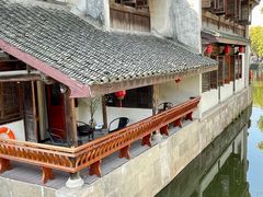 -鲁镇