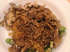 -必胜客(WOW中心城店)