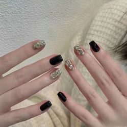 -悦指间美甲美睫
