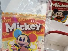 -泡泡玛特POPMART(黄岛新城吾悦店)