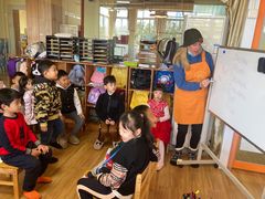 -阳光灿烂托育幼儿园海滨园区