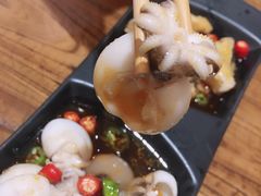 -东来菜馆•手抓海鲜家常菜•海鲜锅贴(鸽子窝店)
