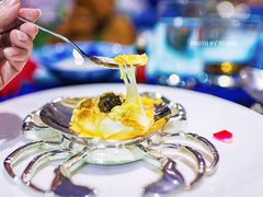 蟹兜蟹芙蓉佐鱼籽酱-诺莱仕游艇会