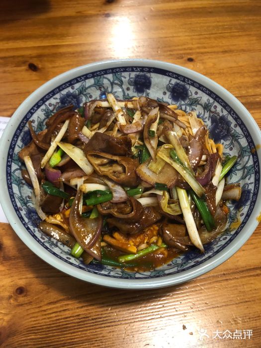 伍子面馆大肠拌川图片
