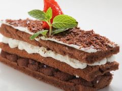 经典黑森林生日蛋糕-味多美蛋糕(东直门店)