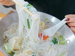 -周记蟹仔粉(侨港风情街店)