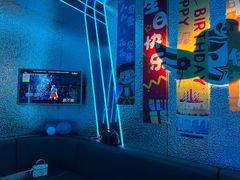 -唯爱KTV聚会餐厅(仙林东城汇店)