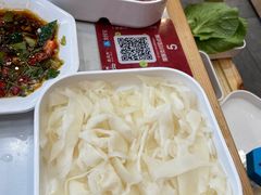 -鲁员外地锅鸡地锅鱼(古墩路店)