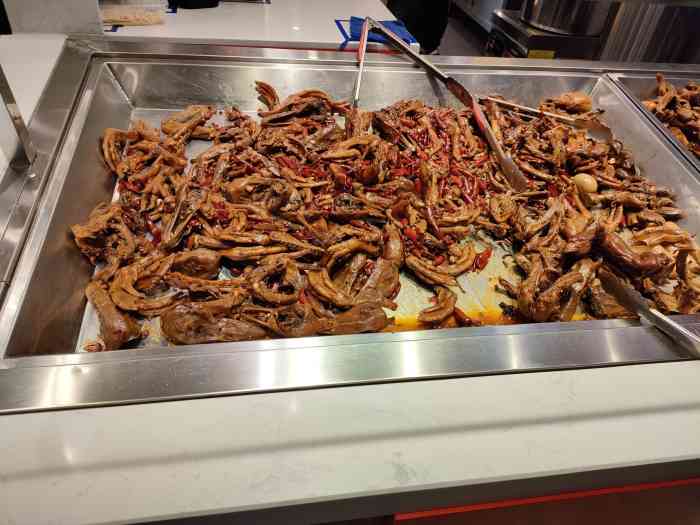 锋味舌尖(黄兴店)-"地理位置很好,在五一地铁口旁边几十米,旁.