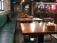 大堂-南拳十三姨·潮汕砂锅粥(世纪金源店)